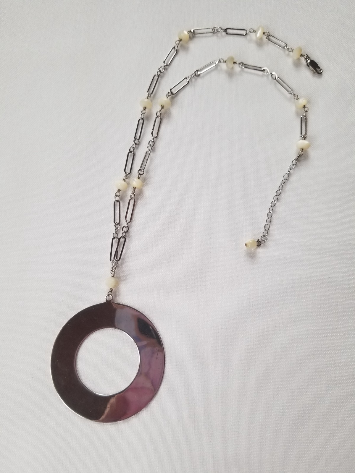 Sterling Silver Circle Pendant Necklace Paper Clip Chain White Quartz Italy 13g
