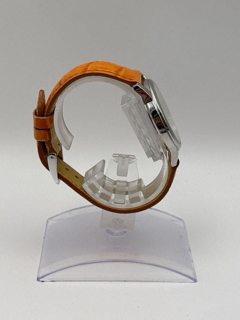 Aureole Quartz Silver Dial Wristwatch