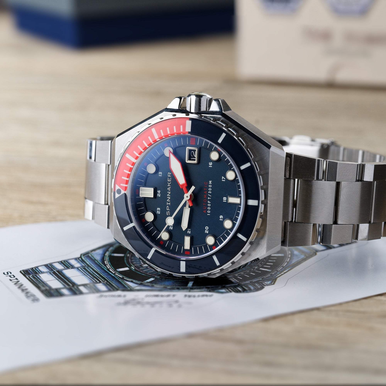 Spinnaker Dumas Blue Dial / Red / Stainless Steel | Blue Dial 44mm Japanese Auto