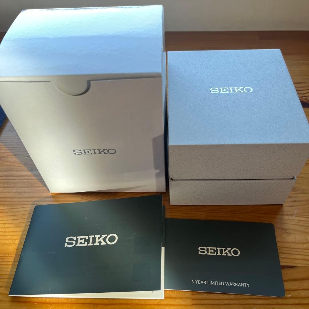 New SEIKO Quartz Gold Dial Leather Strap Watch Bar Index Box Warranty 3 Year