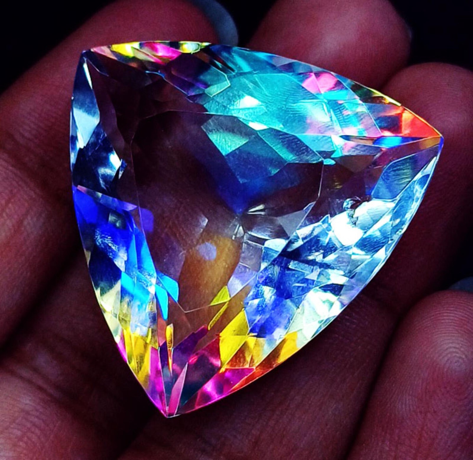 Certified Mystic Quartz Trillion Shape Loose Gemstone 55.00 Ct With Free Gift