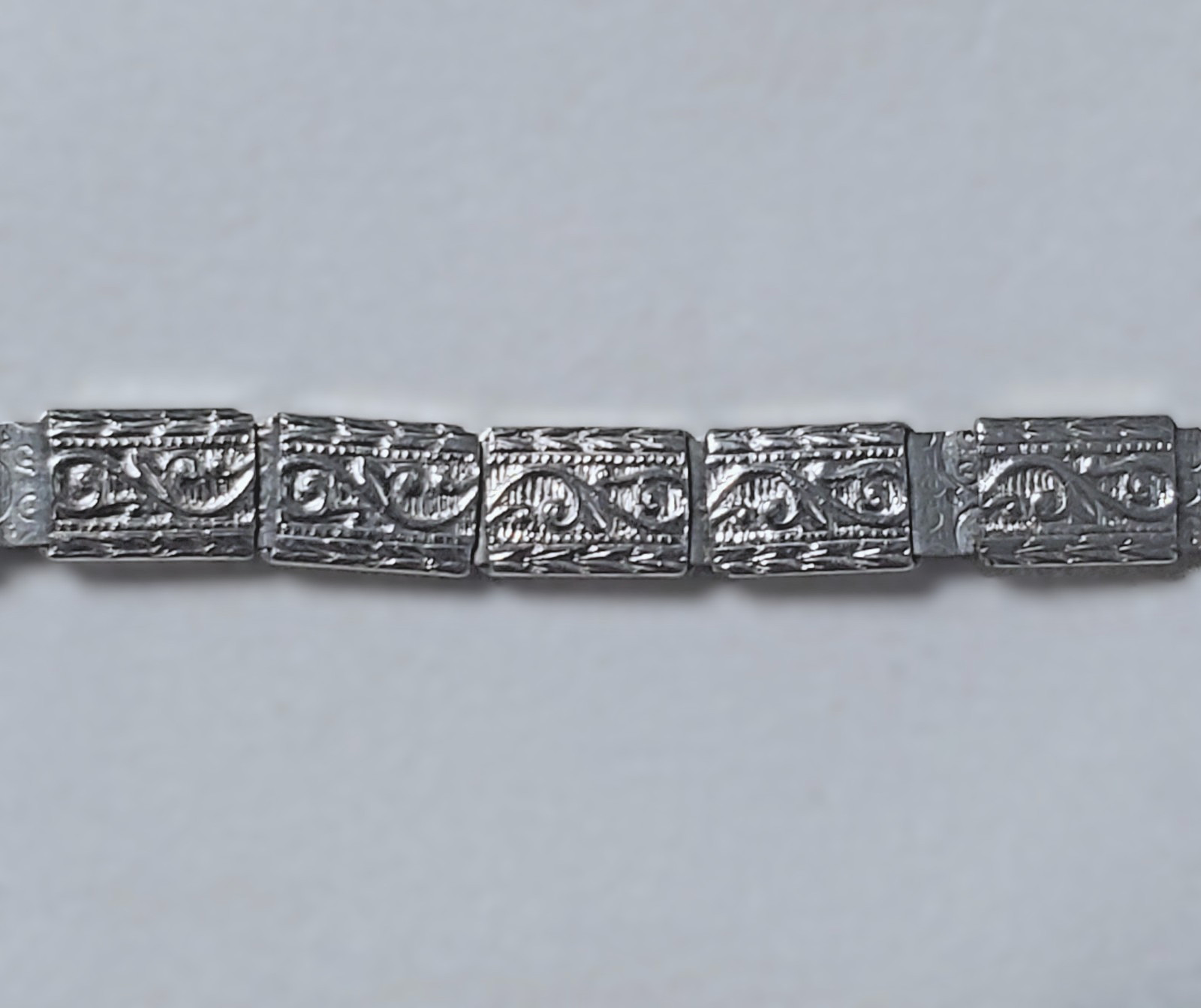 LADIES WATCH BAND -LUSTERN WRISTACRAT-SAPPIRE BLUE STONES & WHITE 12K GF – 1920s