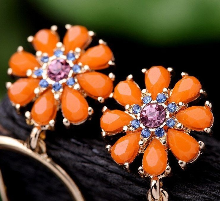 US Seller Betsey Johnson Antique Style Multi-colored Crystal Bird Earrings