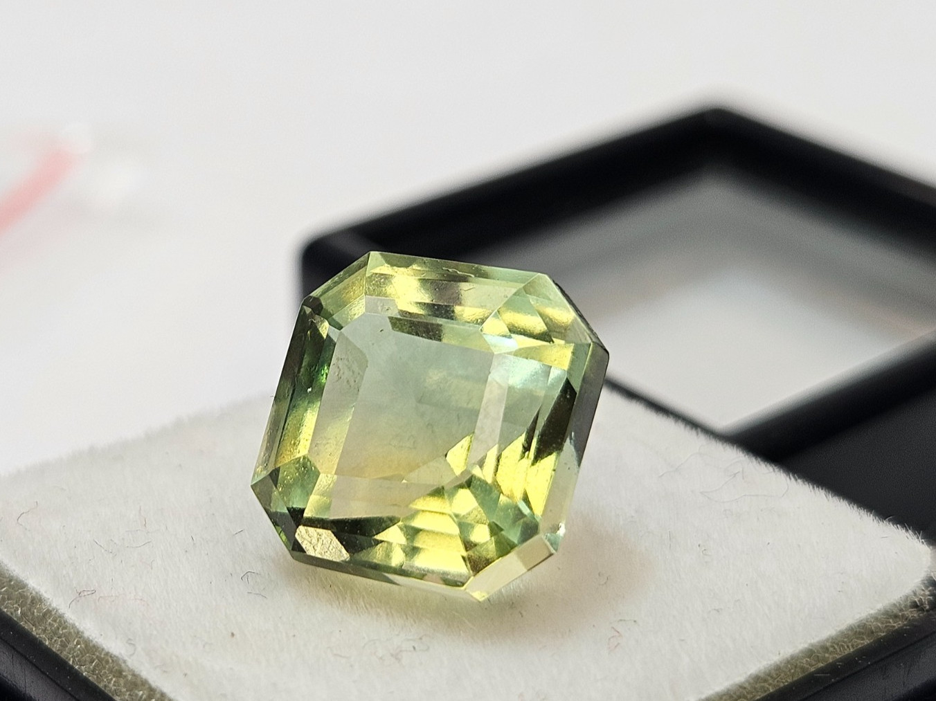 Asscher Cut 6-7 Ct Tourmaline Bi-Colour Certified Loose GEMSTONE For Ring Making