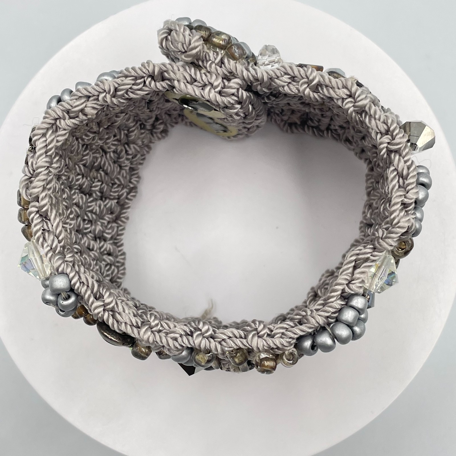 VTG Y2k Crochet Cuff Bracelet Grey Beaded Eclectic Charm Statement Wristband