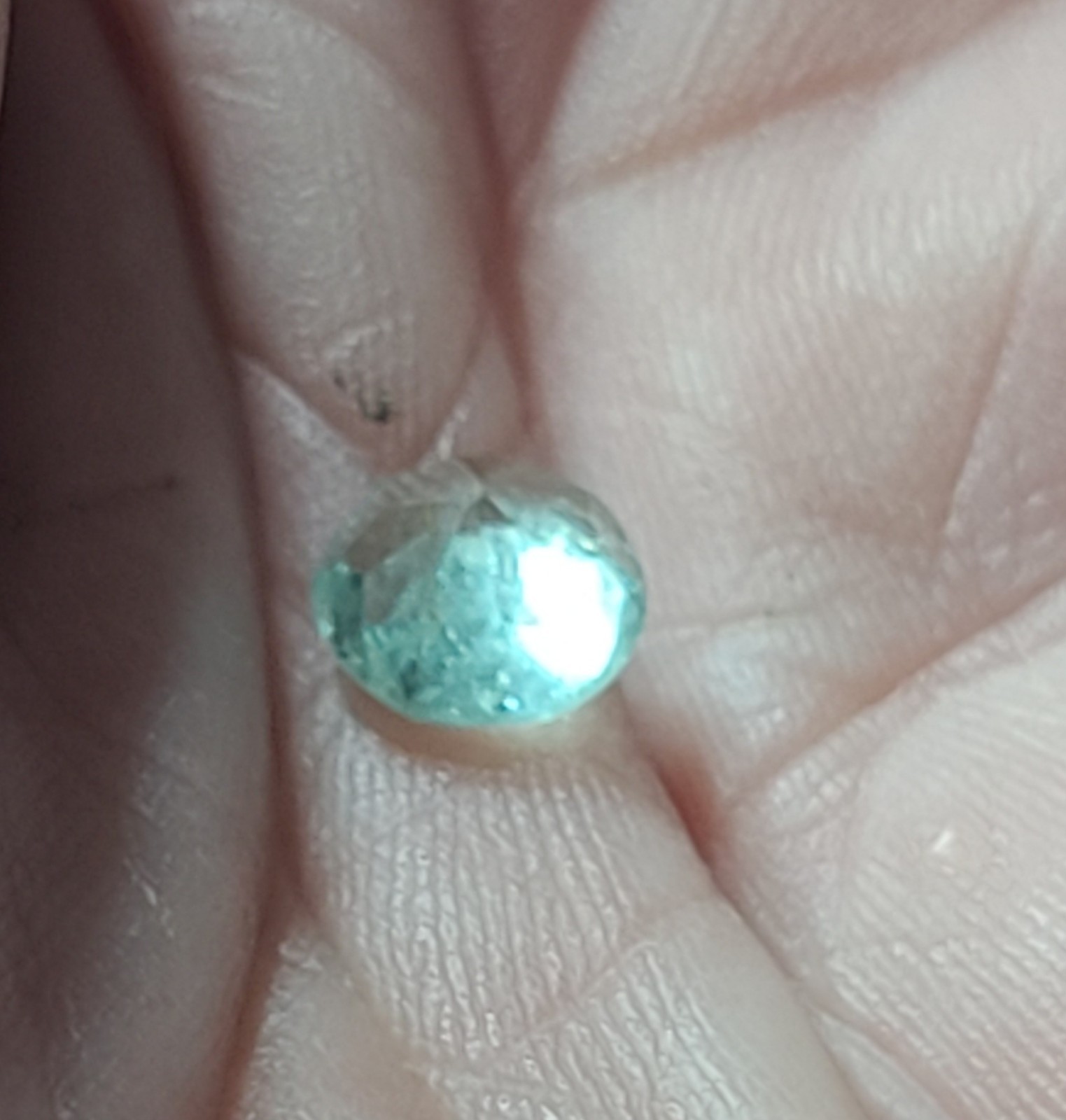 Muzo Mine 1.15ct Emerald Bluish Green, Round, Brilliant Cut 6.88×6.88x4mm