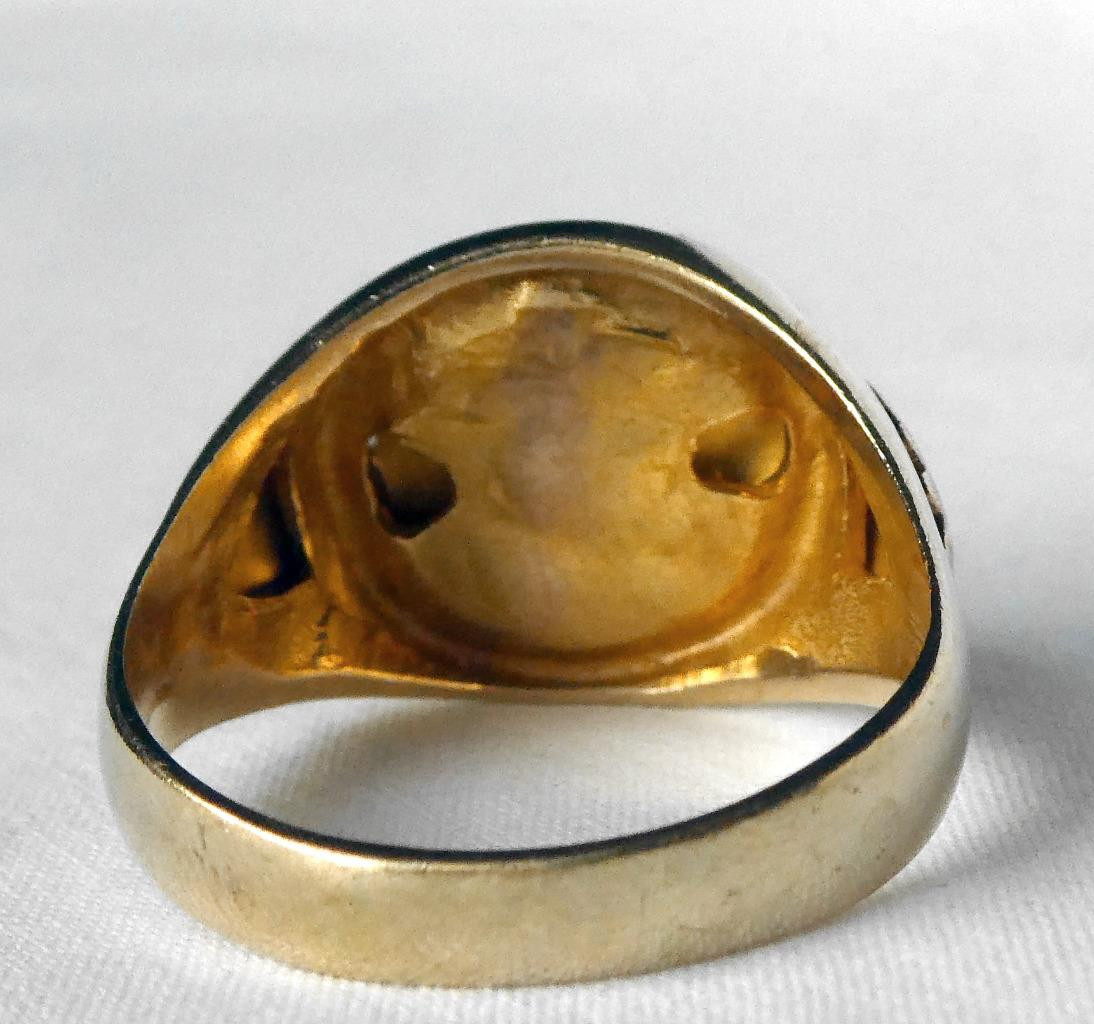 Landstrom’s Mens 10k Black Hills Gold Grape Leaf and Vine Ring 8.6gr Size 11.5