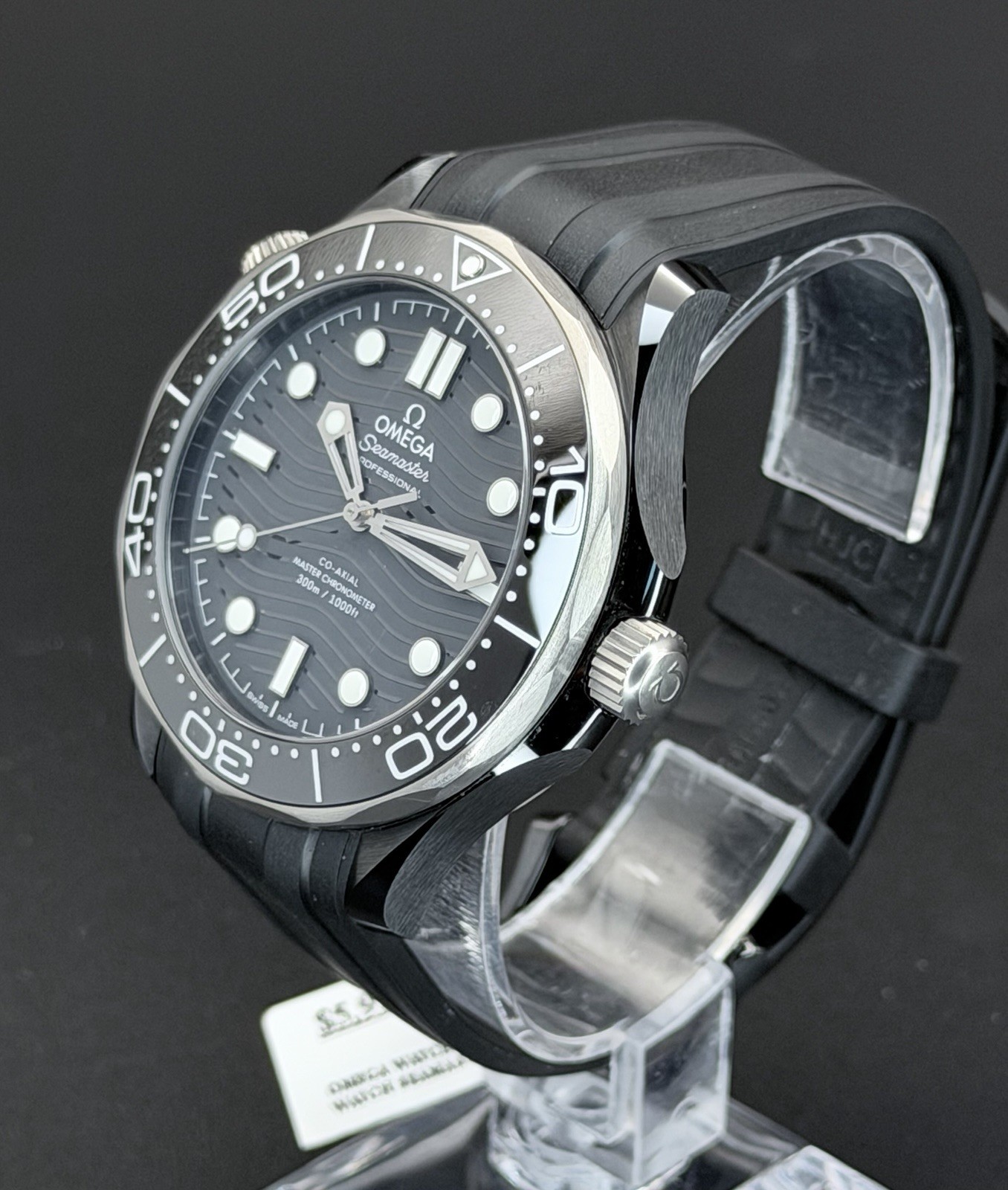 OMEGA Seamaster Diver 300M Ceramic And Titanium 210.92.44.20.01.001 Excellent