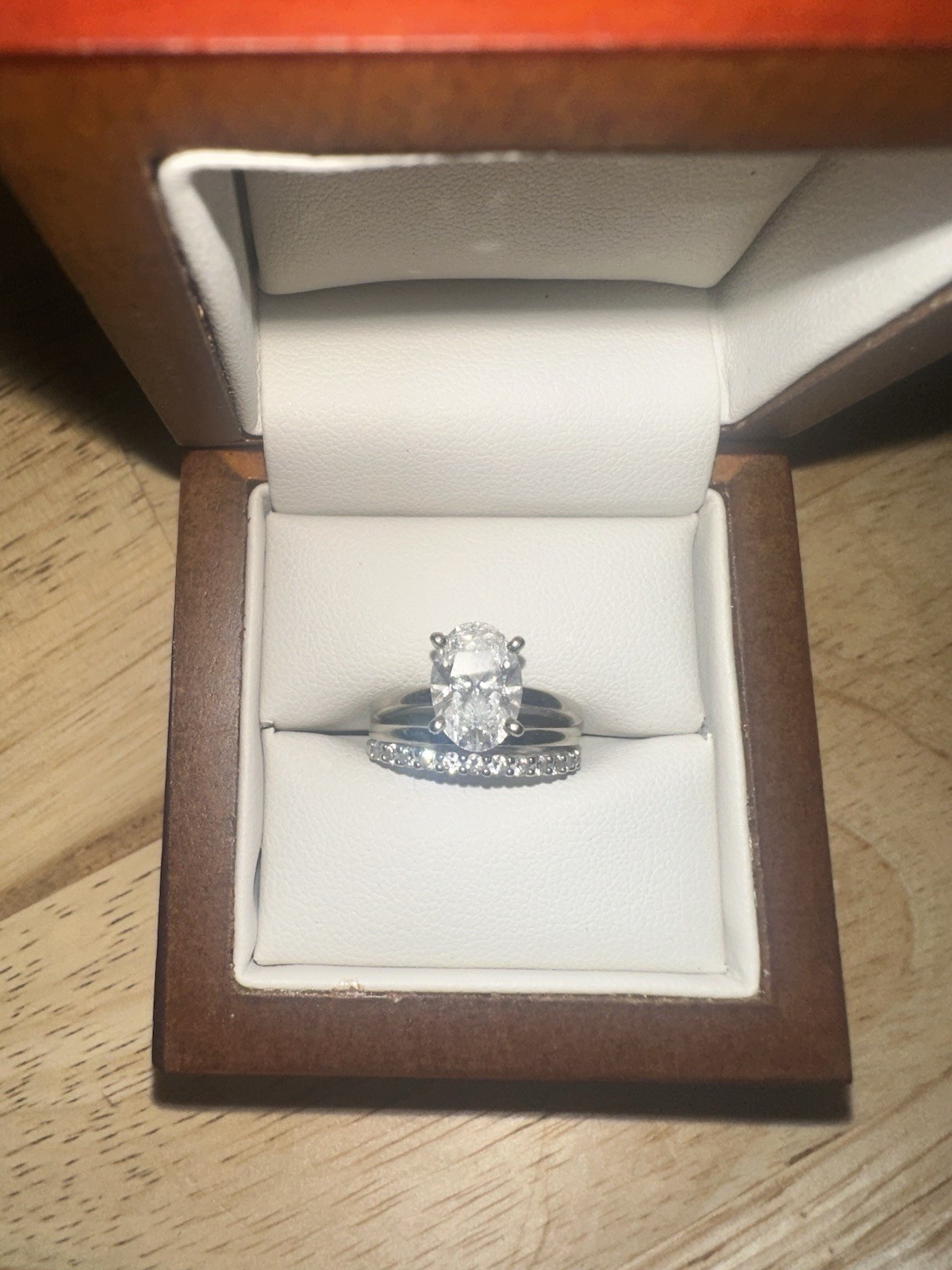 2 ct, 14 KT White Gold Oval Cut Lab created Dia Ring, WedRing & Plain Gold Band