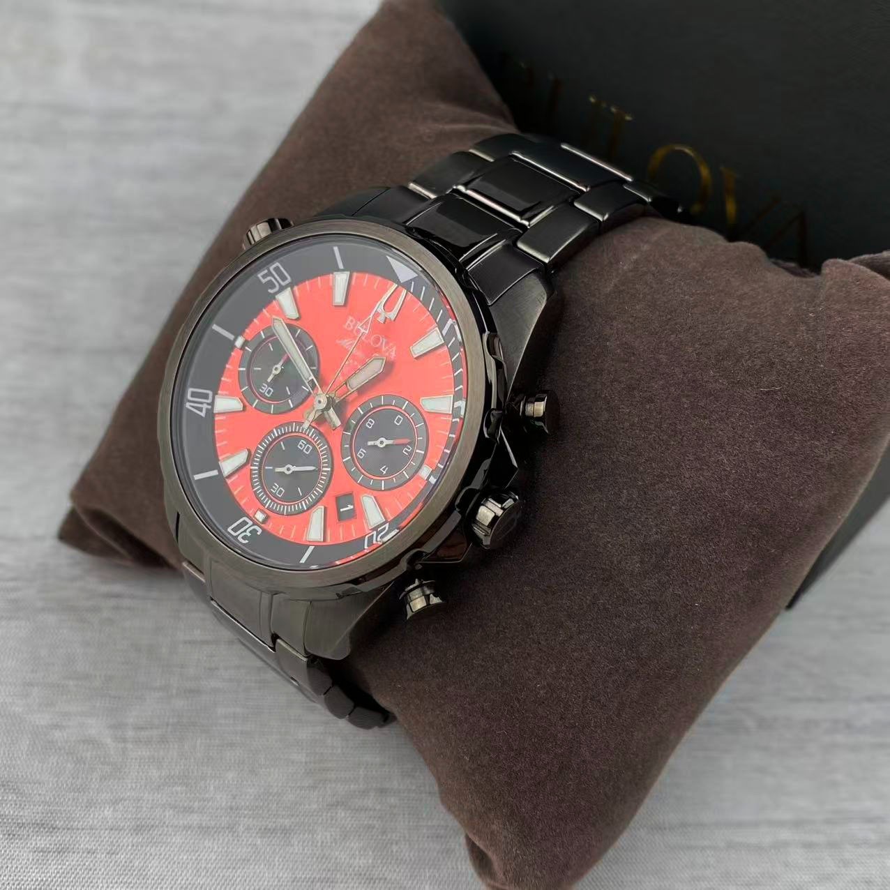 New Bulova Marine Star Men’s Chronograph Quartz Watch Red Dial 98B350 43 mm