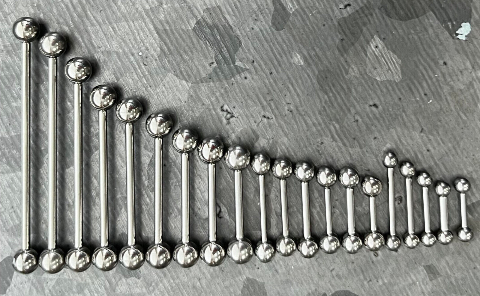 PAIR Internally Threaded Solid Titanium Barbells Tongue, Tragus, Nipple Rings