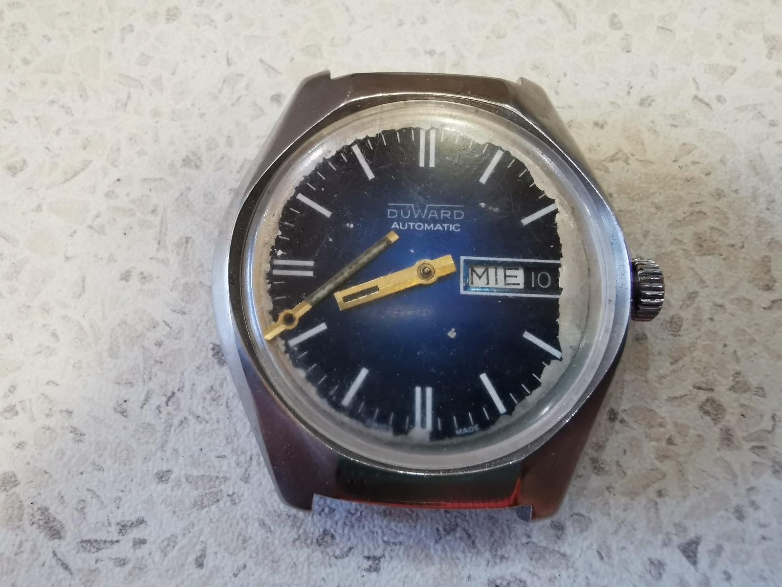 Vintage SWISS men watch DUWARD AUTOMATIC