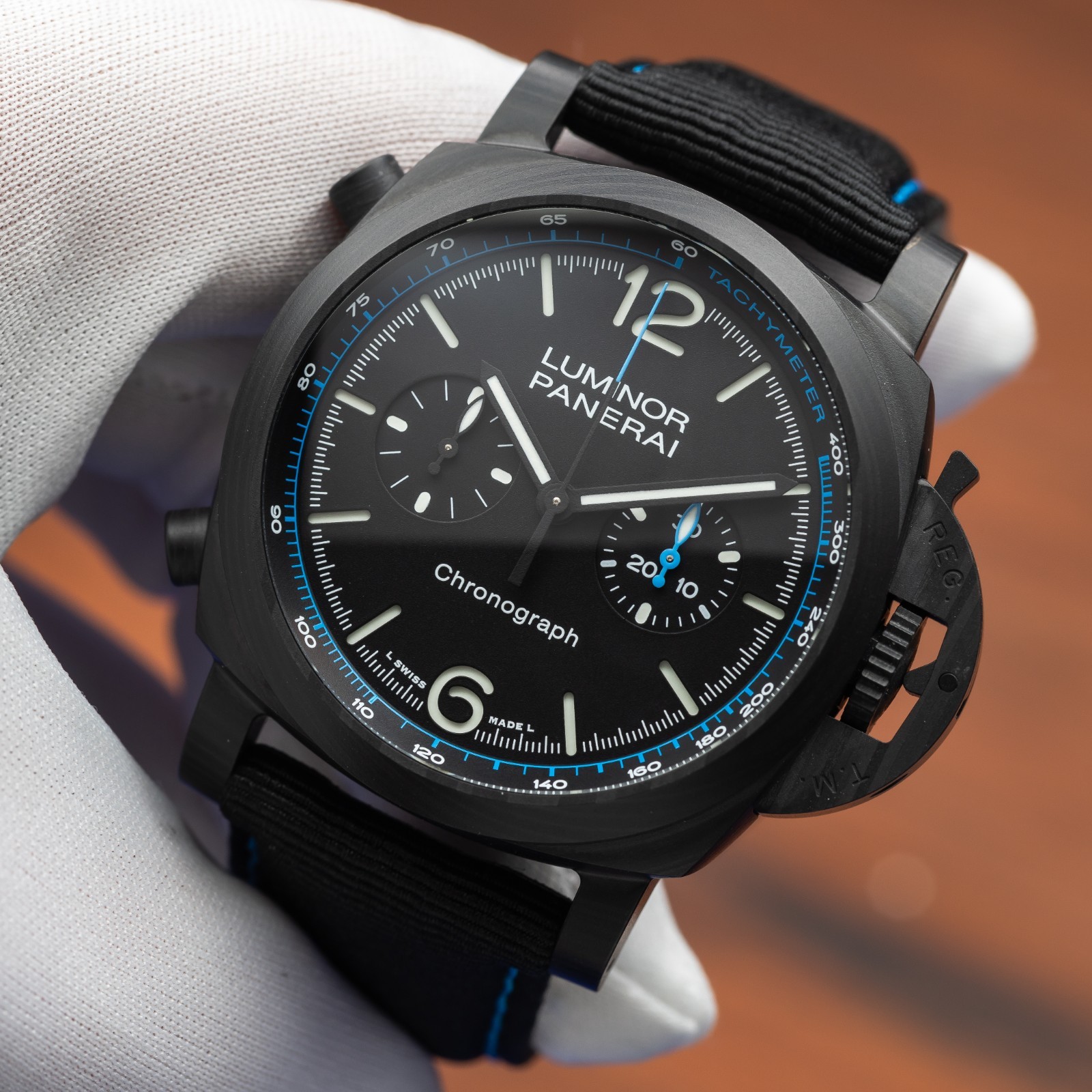 PANERAI Luminor Chronograph Carbotech 44mm PAM01219