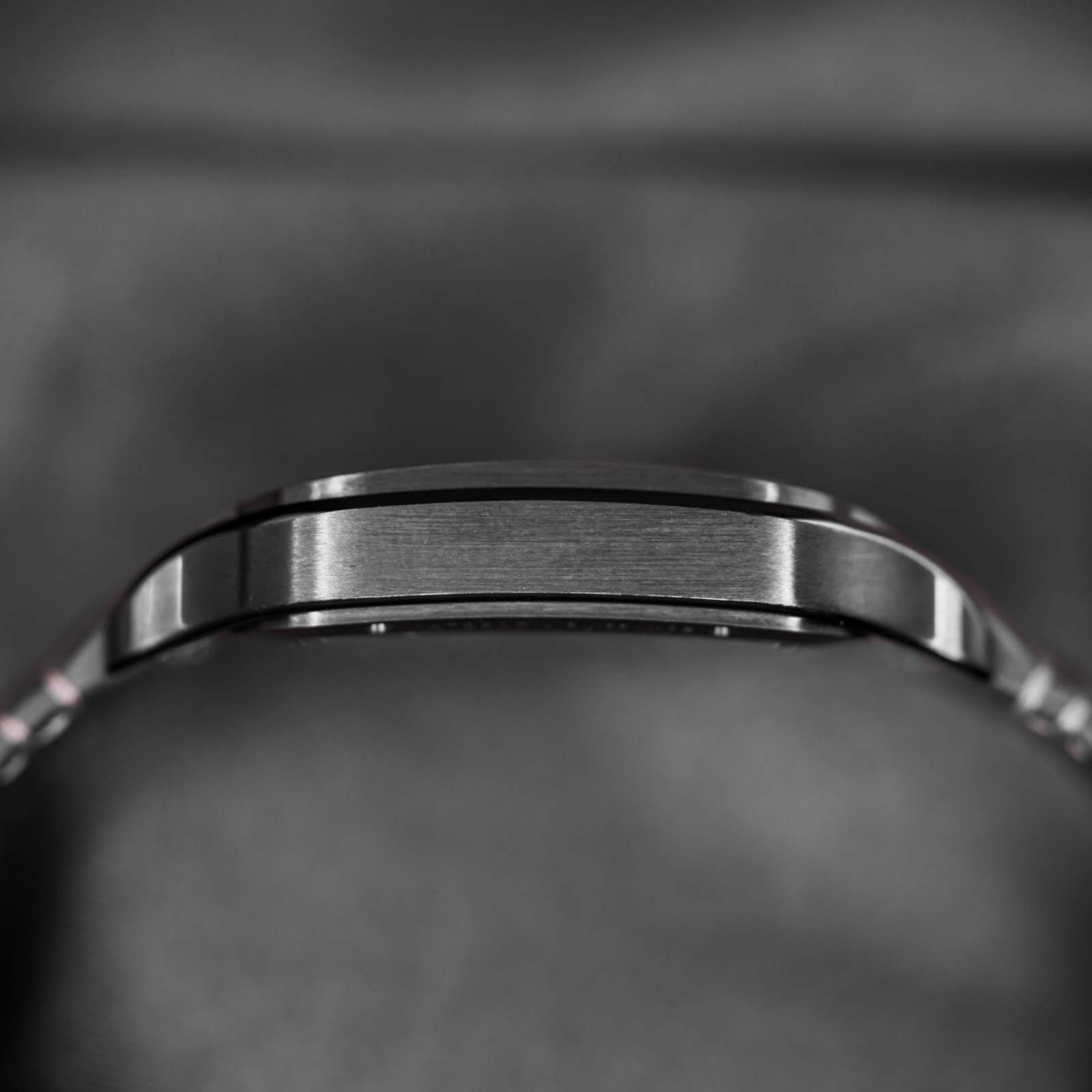 Cartier Santos WHSA0009 ADLC Coated Stainless Steel Excellent Condition B&P