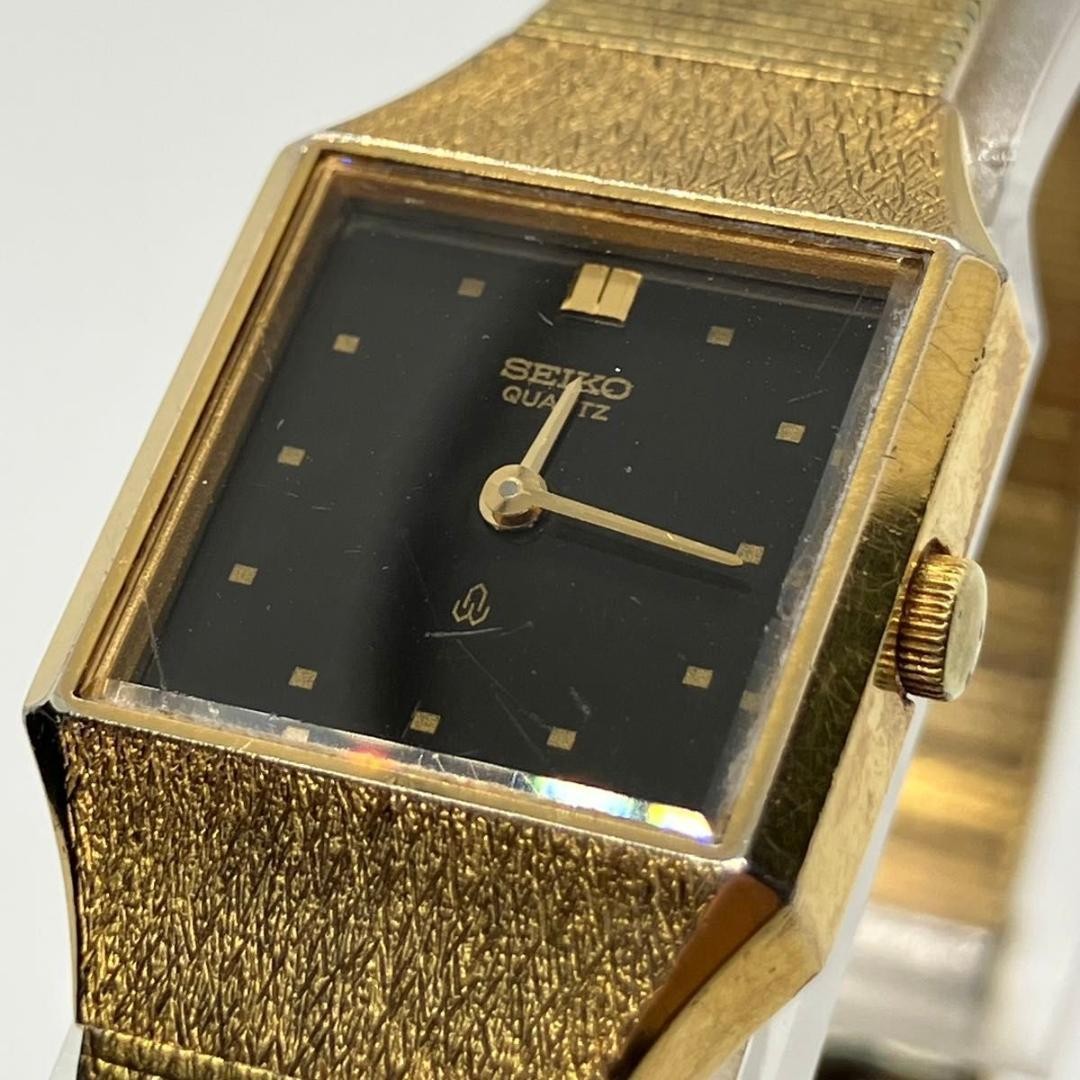 Excellent condition, fully functional Seiko ladies’ watch, gold square case,