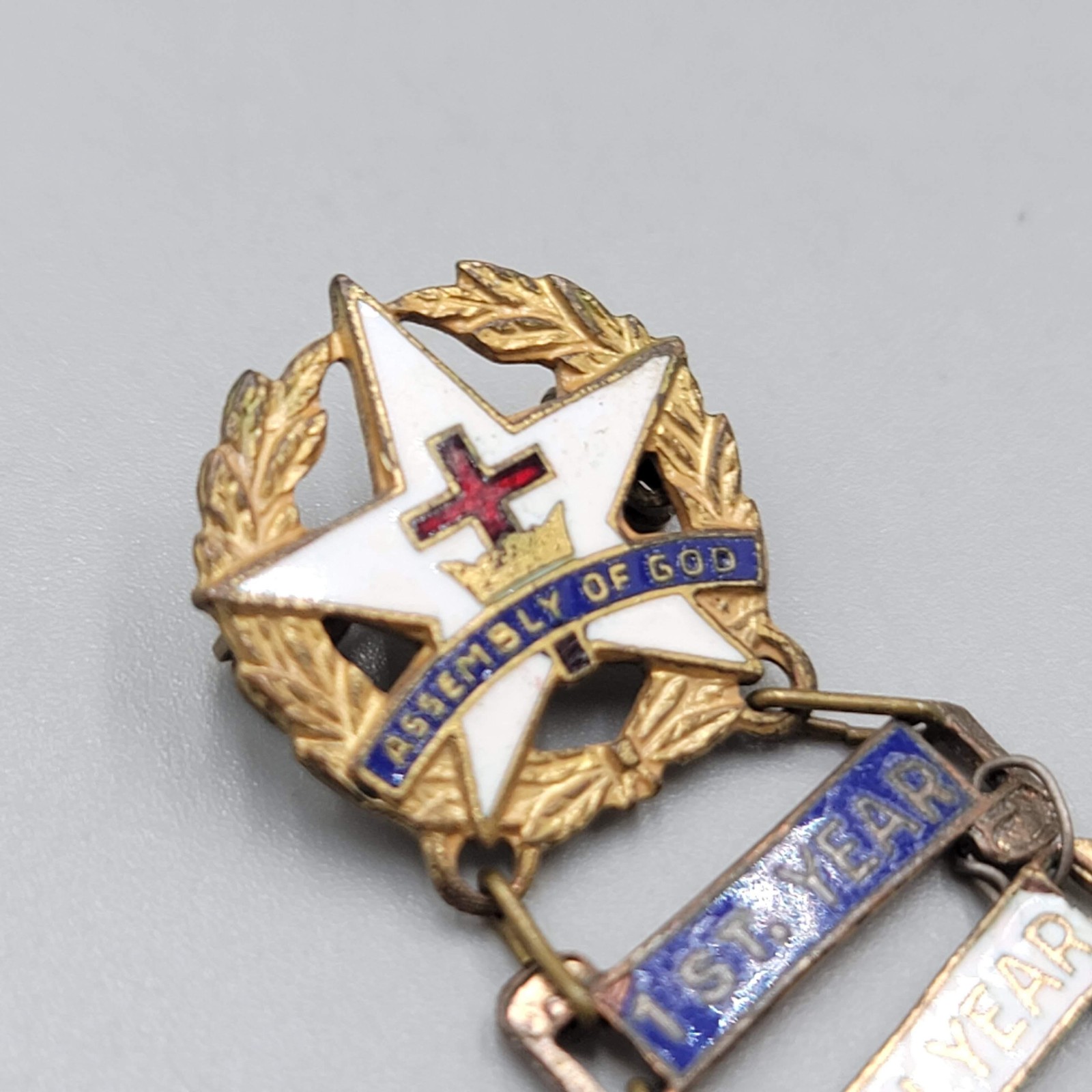 Vintage Assembly Of God 5 Years Enamel Dangle Pin Badge 5