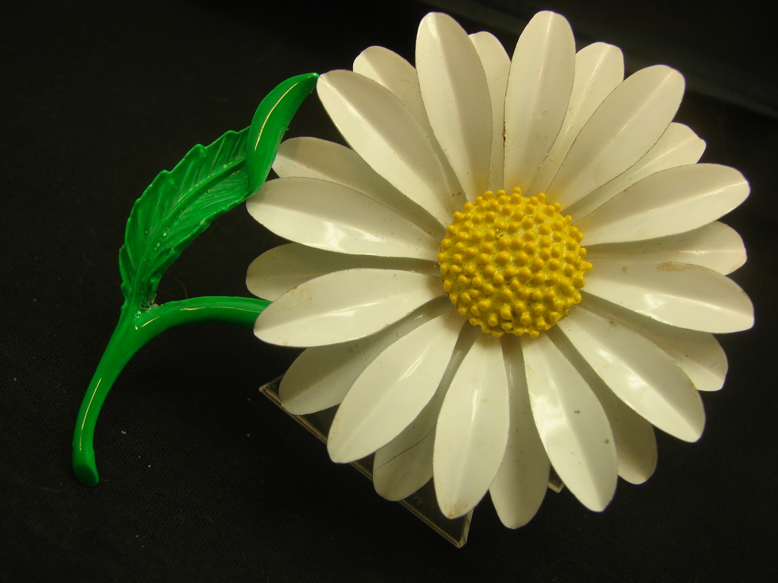 Vintage Gray & Yellow Black Trim Enamel Metal Flower Pin