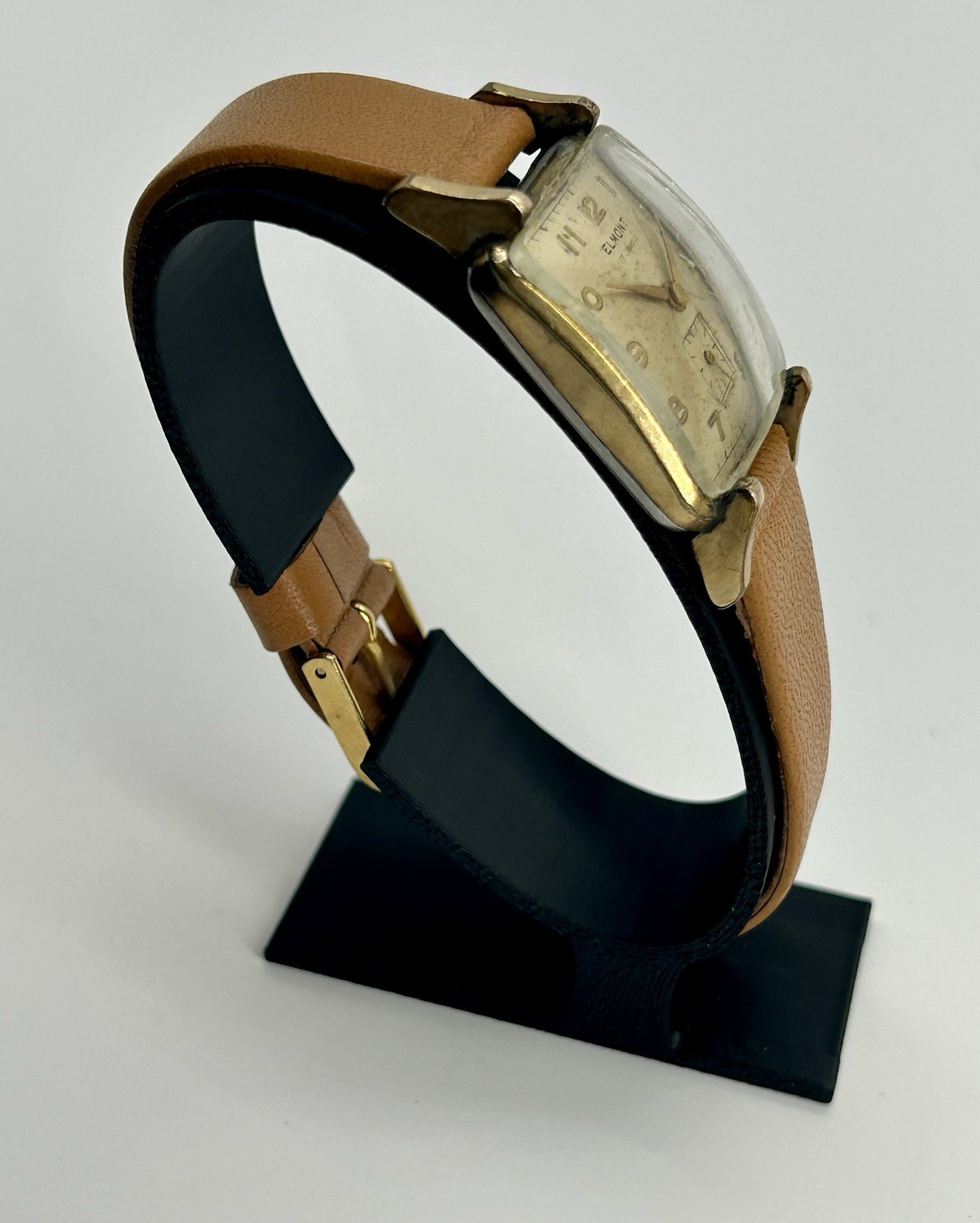 Elmont Swiss Made 17J Manual Wind Square Gold Tone Small Sec Brown Leather