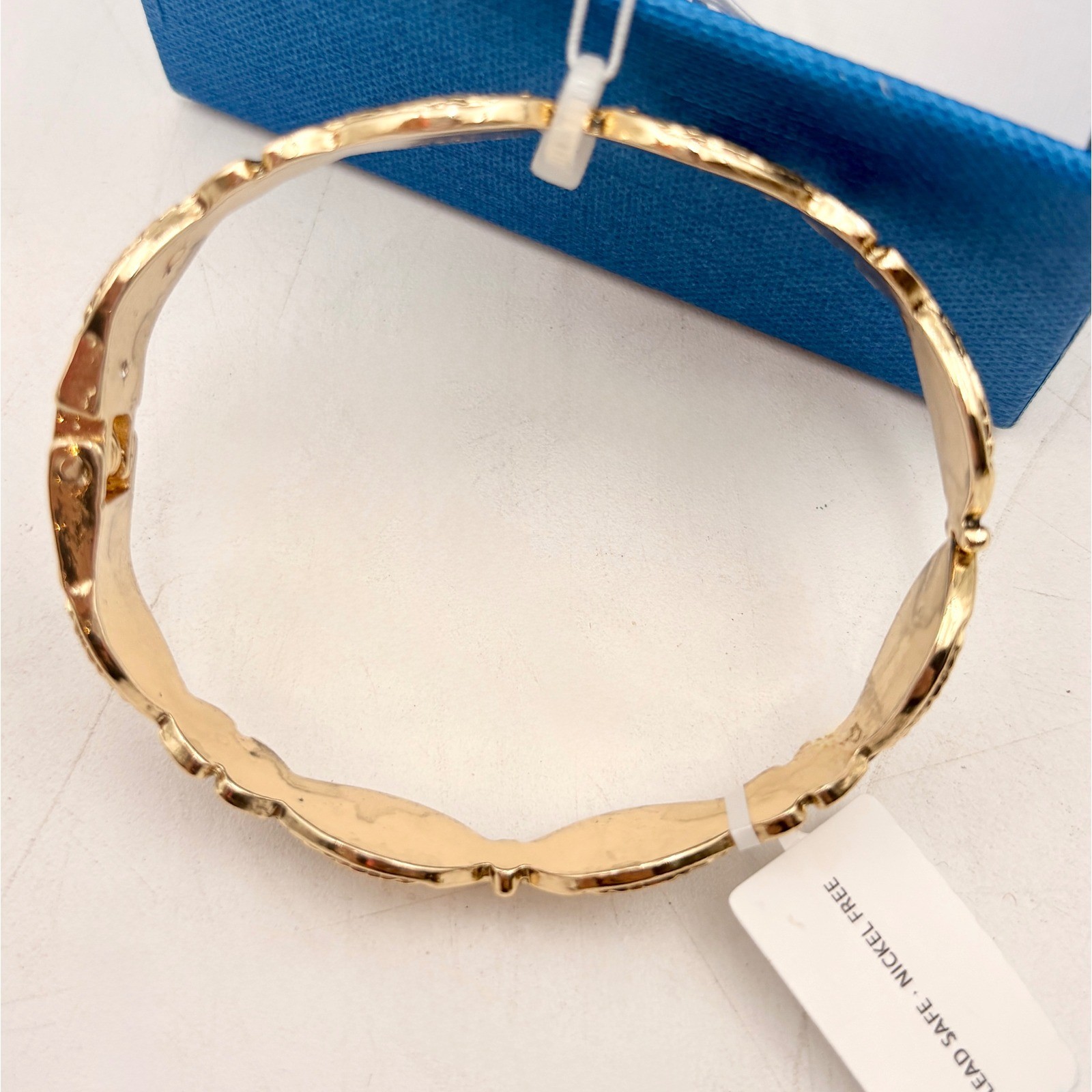 House of Harlow 1960 Gold Fish Hinged Bangle Bracelet Nautical Statement NIB