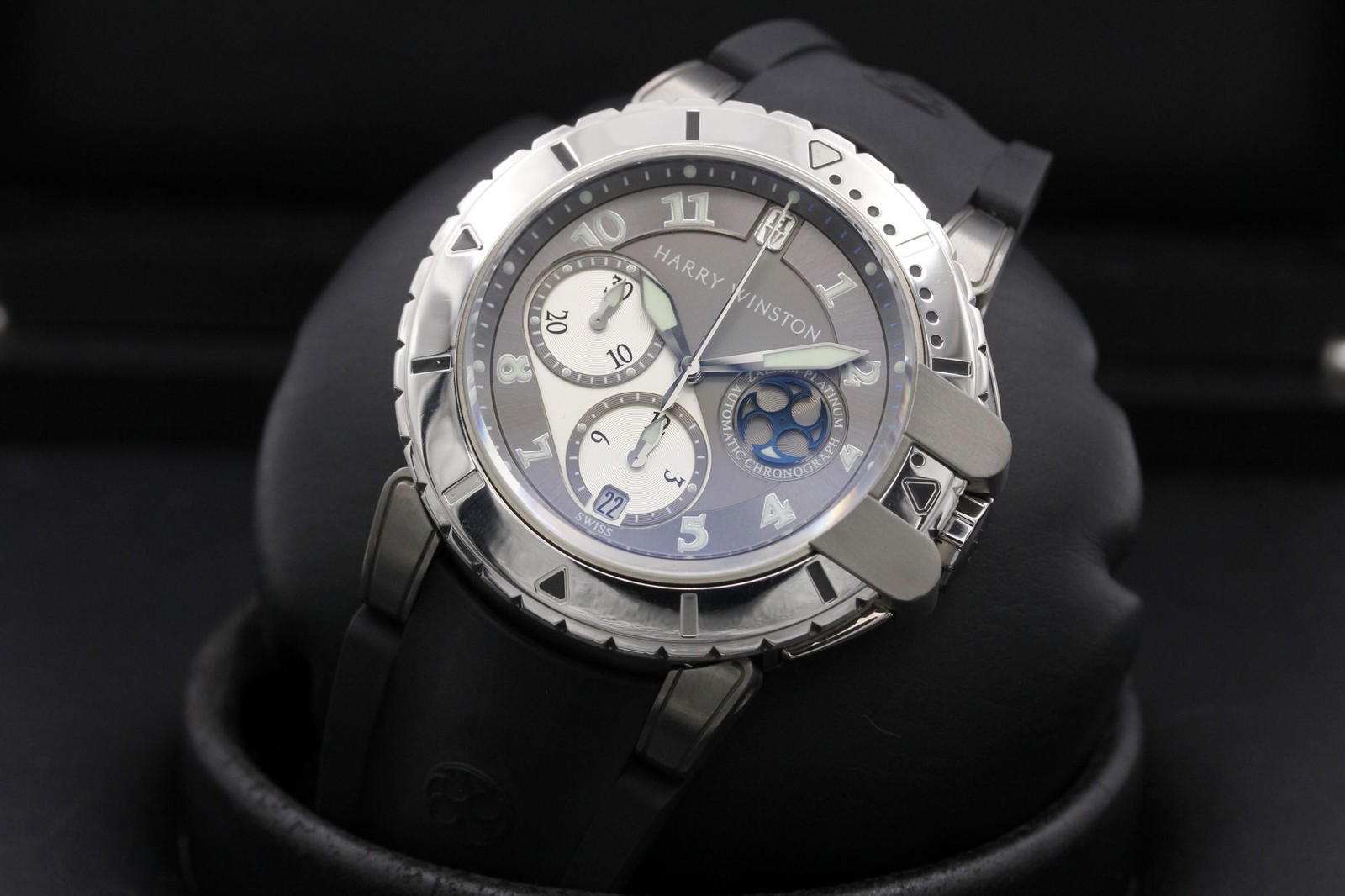 Harry Winston Project Z2 Diver “Limited Edition of 200” 410/MCA44ZC.A