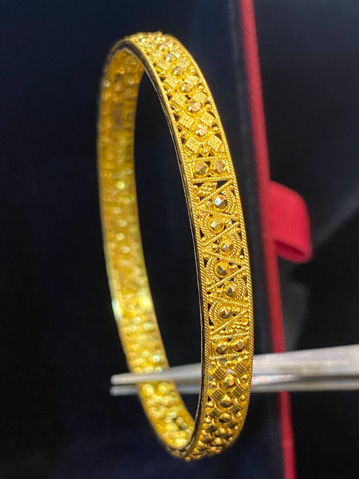 Gorgeous Dubai Handmade 6.40 MM Bangle Bracelet In 916 Stamped 22K Yellow Gold