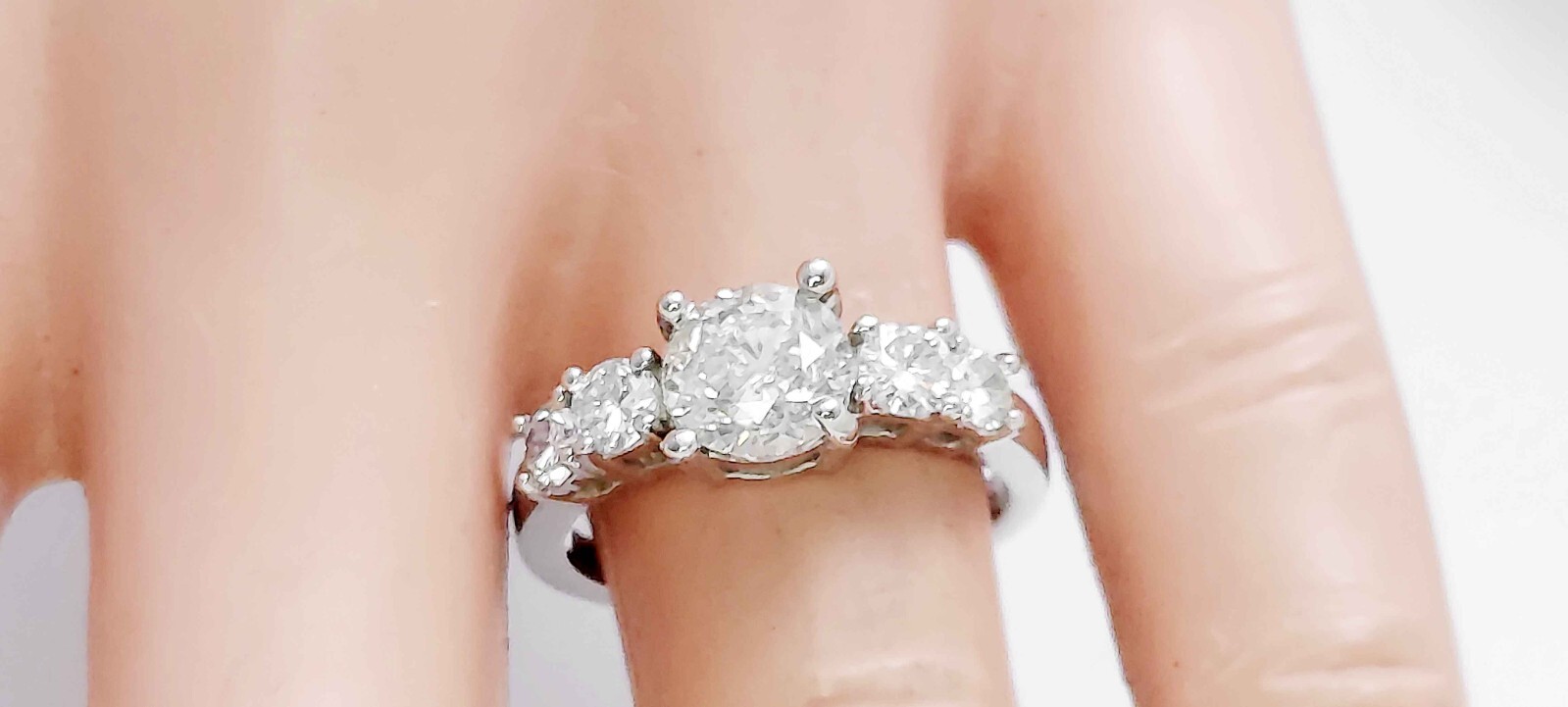 1.90Ct Genuine Natural 5 Round Diamond Engagement Ring In Solid 14K White Gold