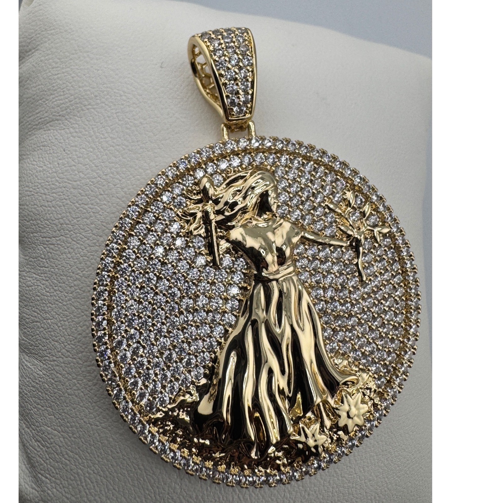 14K Gold Plated Iced Out Lady Medallion Pendant Round CZ Hip Hop Jewelry