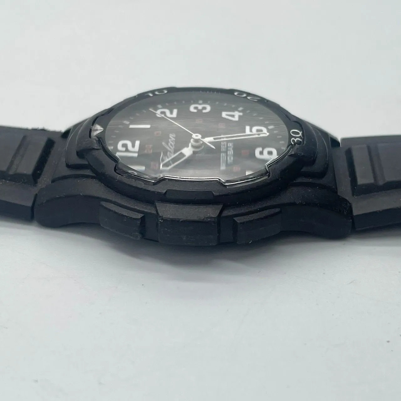 ◼︎Citizen Q&Q Falcon Analog Watch, 10 ATM Water Resi 【Direct from japan】