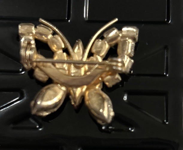 Vintage 1960s Juliana D & E Ruby red pink rhinestone butterfly brooch