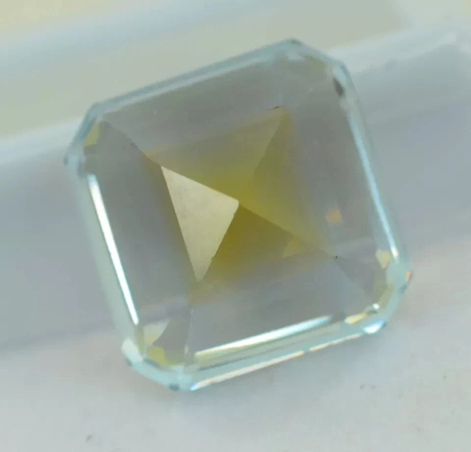 9.5 CT Natural Bi- Color Pitambari Sapphire Asscher Loose Certified Gemstone