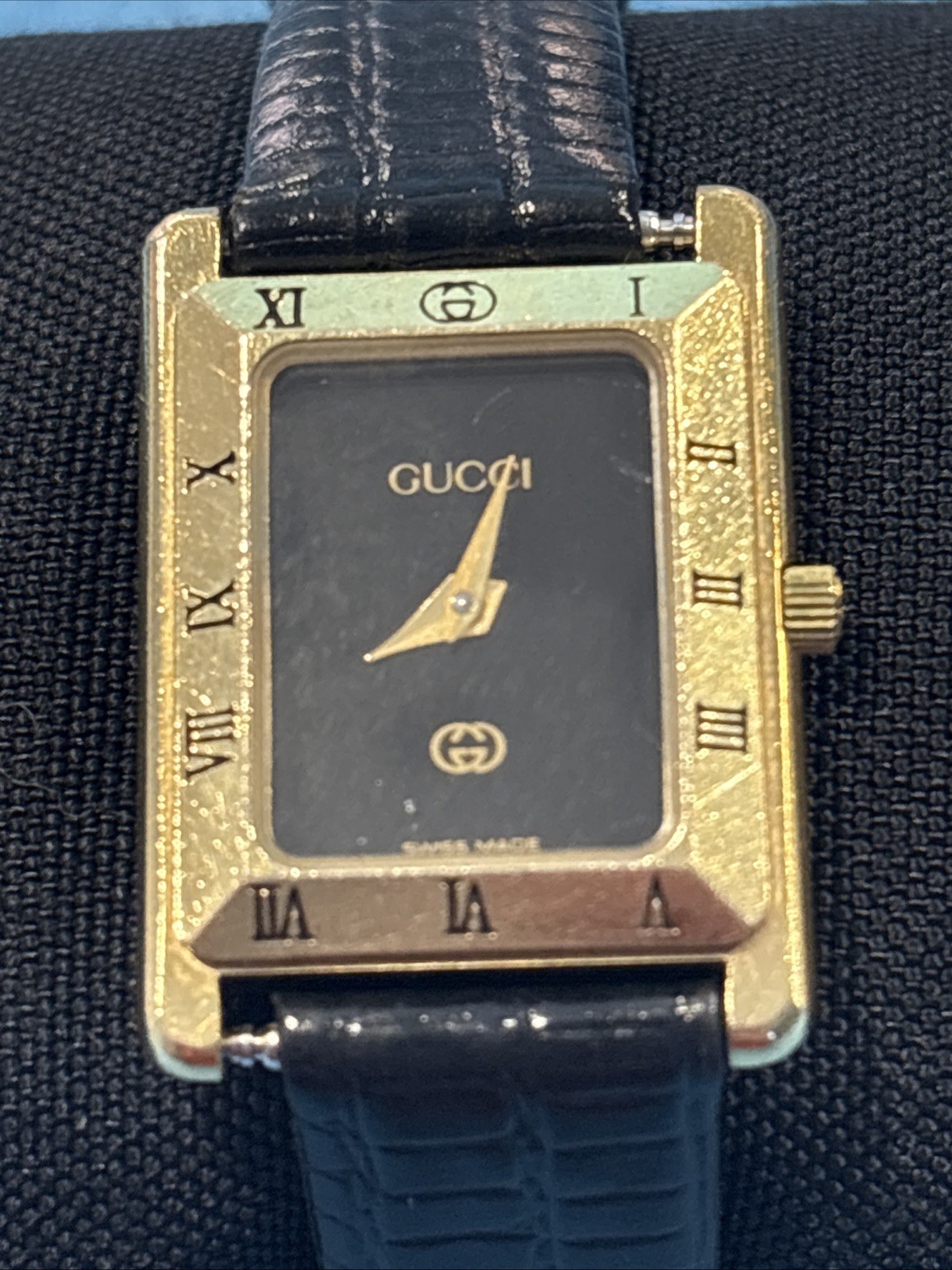 Gucci 4200L Vintage Gold Plated Dial Womens Quartz Tank Watch w Leather Band