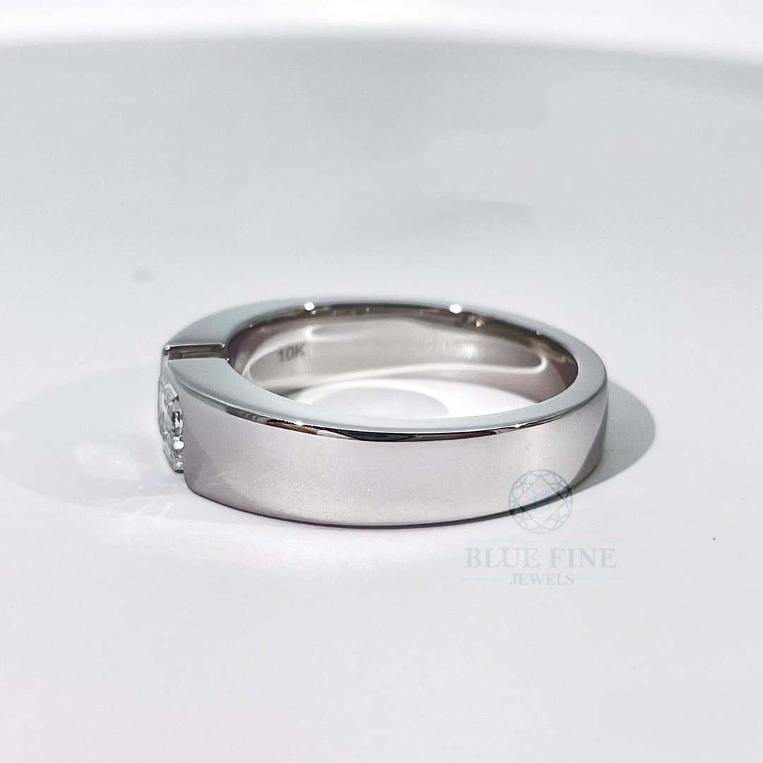 14K White Gold 0.55 ct Emerald Cut Bezel Set Moissanite Ring