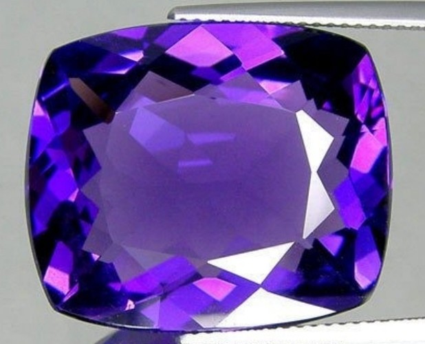 AFRICAN AMETHYST 9 MM CUSHION CUT ALL NATURAL AAA