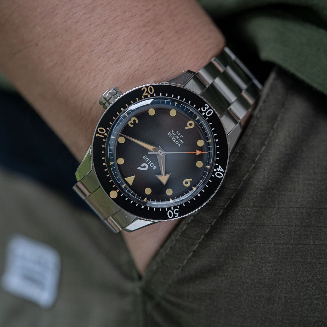 BOLDR VOYAGE MEDIT Automatico Acciaio Nero Giallo Zaffiro Orologio Uomo