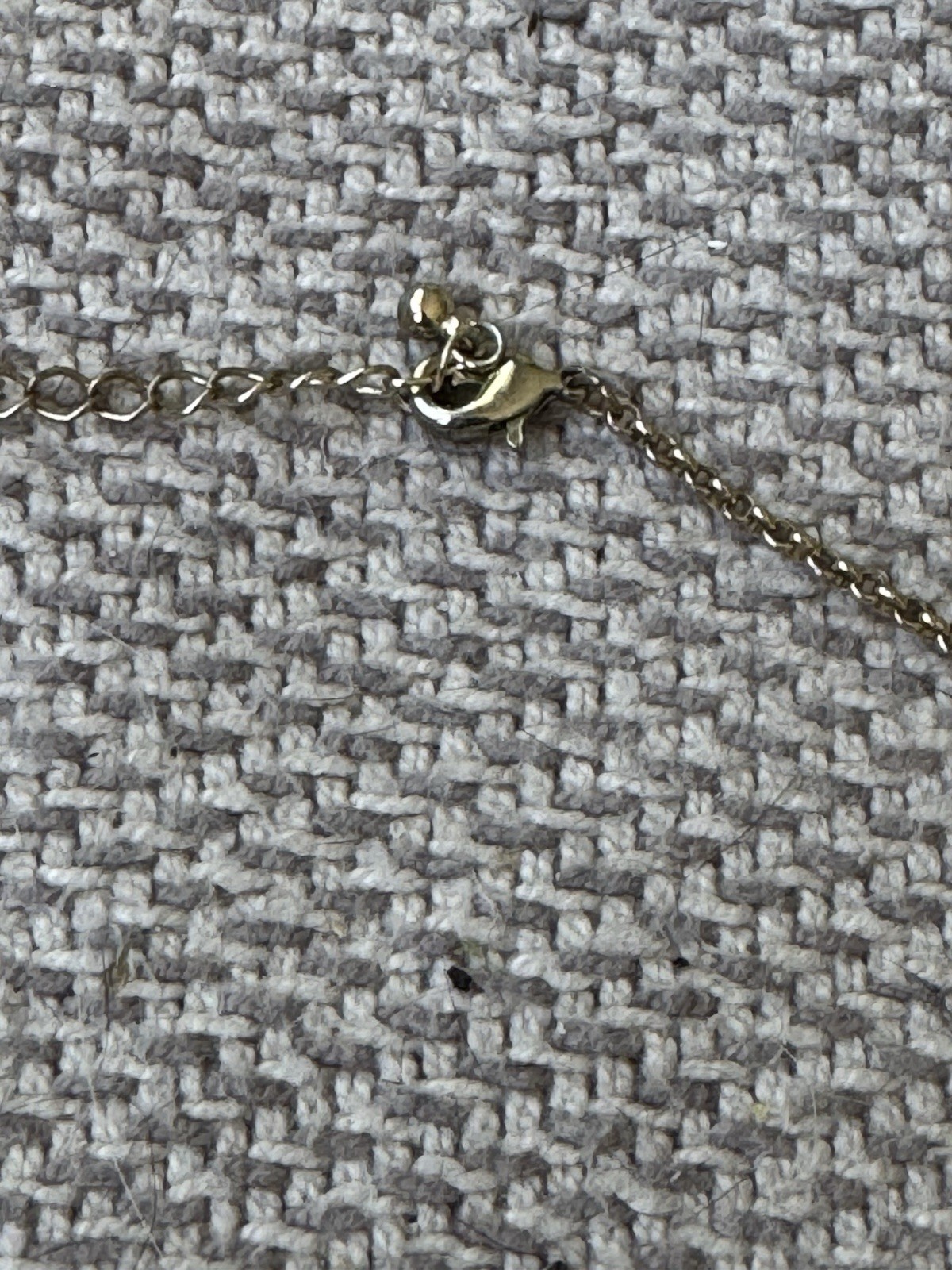 Vintage Gold Tone Metal and Turquoise Enamel Clover Leaf Shaped 38” Necklace