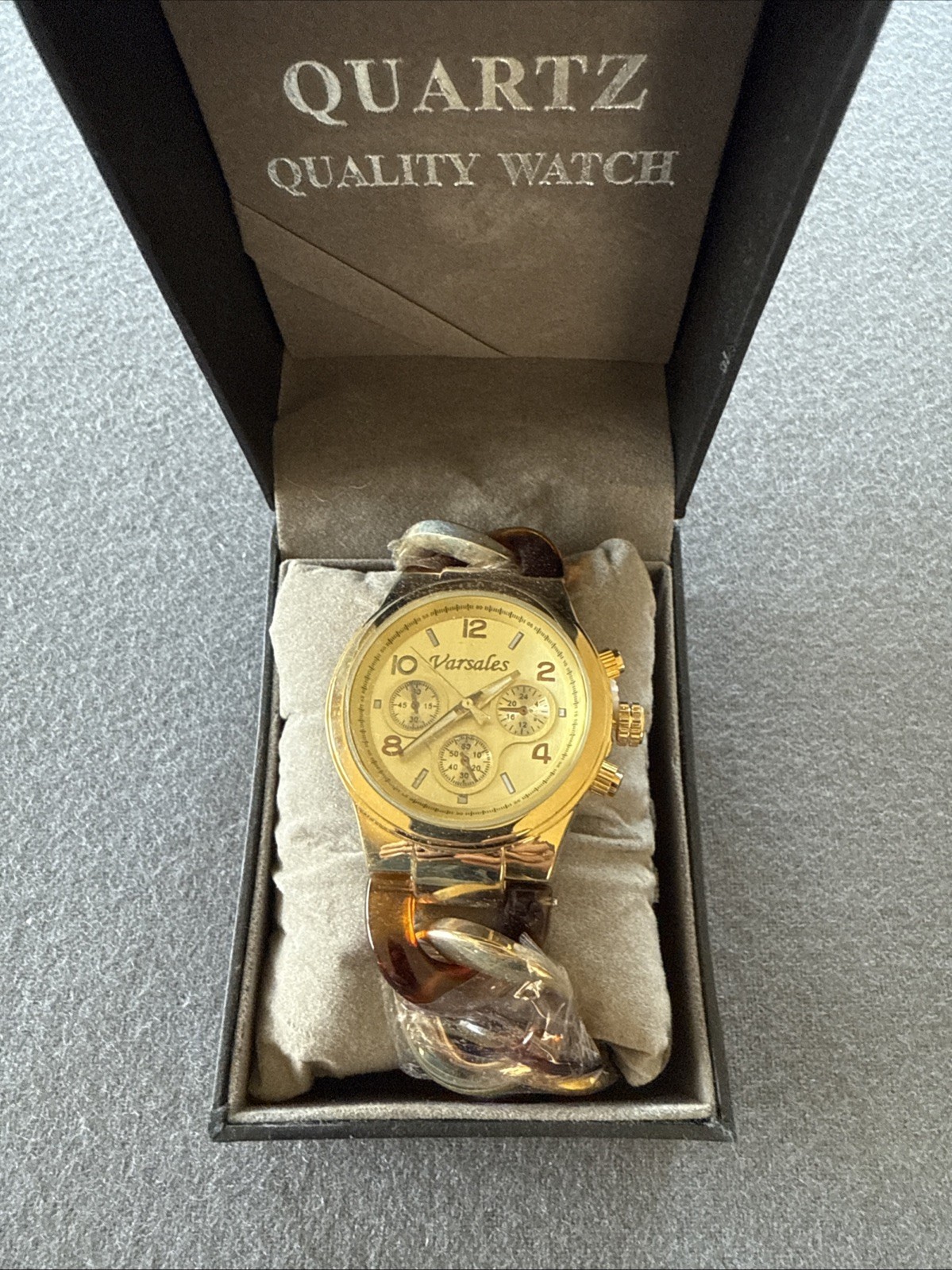 Finetime Quartz Watch Varsales Model Unisex Never Worn Brand New! No battery