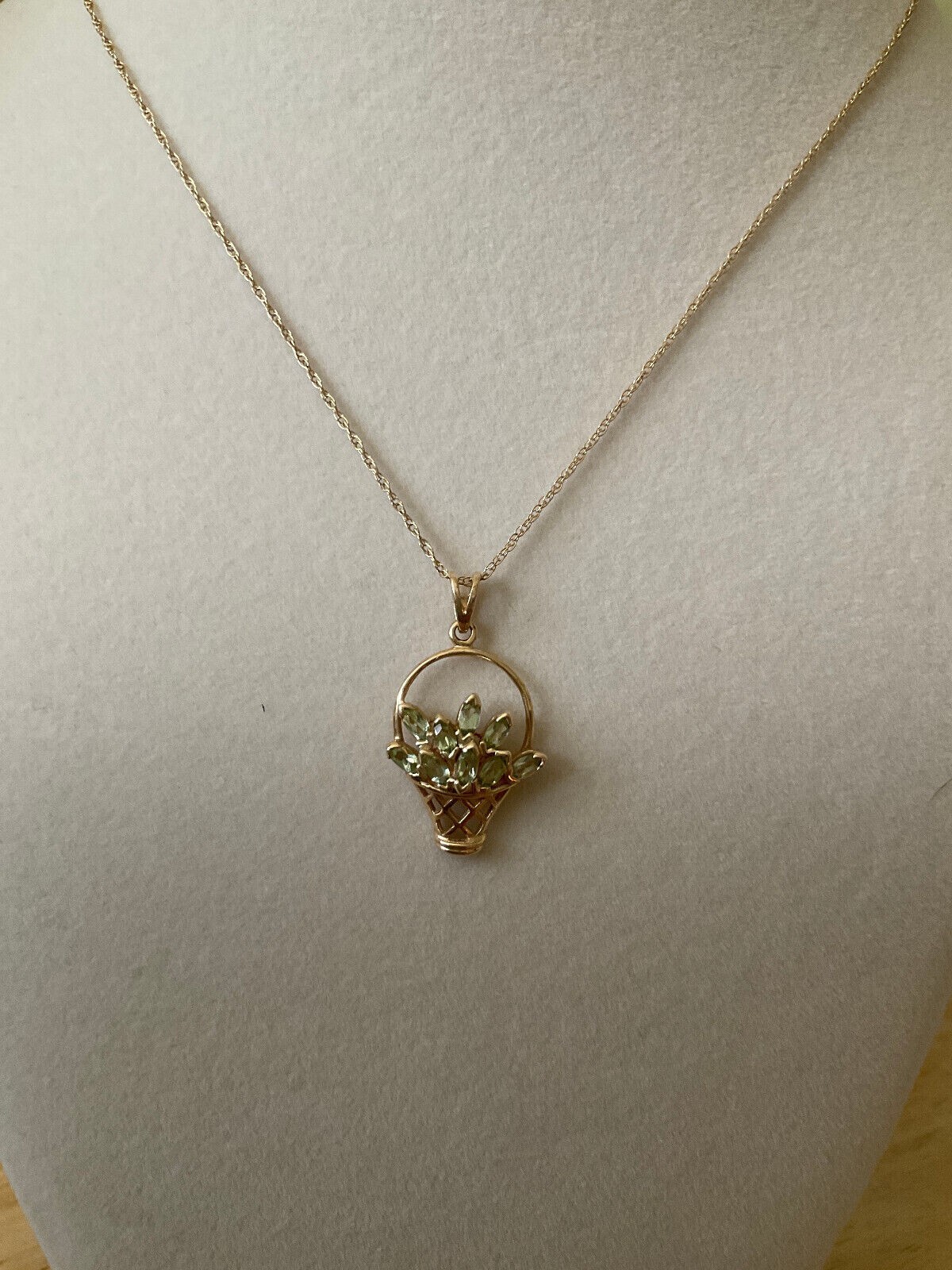 2.Ct Marquise Cut Green Peridot Basket Pendant 14k Yellow Gold Plated 18”Chain