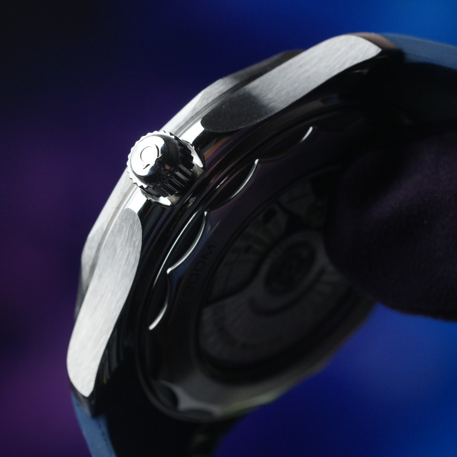2022 OMEGA Seamaster Diver 300M 210.32.42.20.06.001 Box And Papers Wave Dial