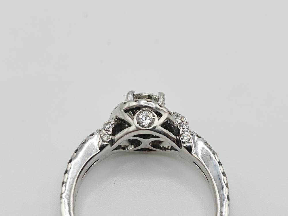 Leo 14K White Gold SI2 I 0.69 CT Round Diamond Engagement Ring Sz 7 (ML1080993)