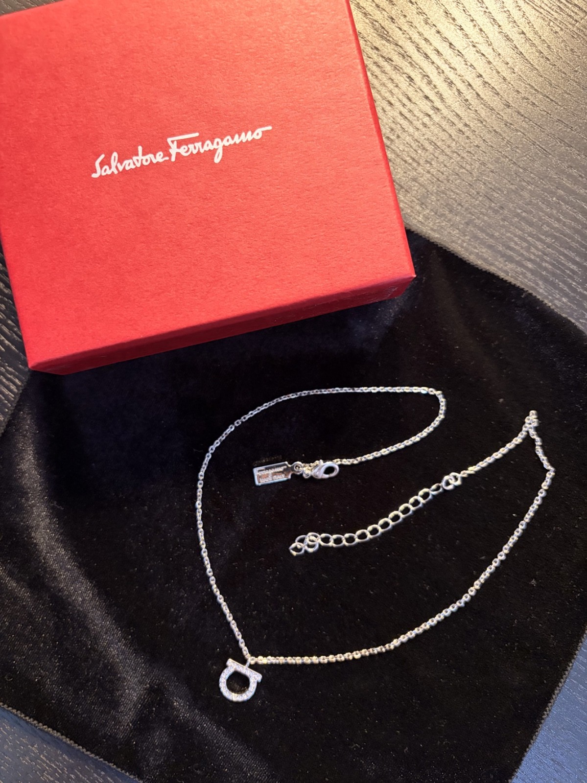 Ferragamo Necklace – Gancini Pendant Chain Silver – 100% Authentic