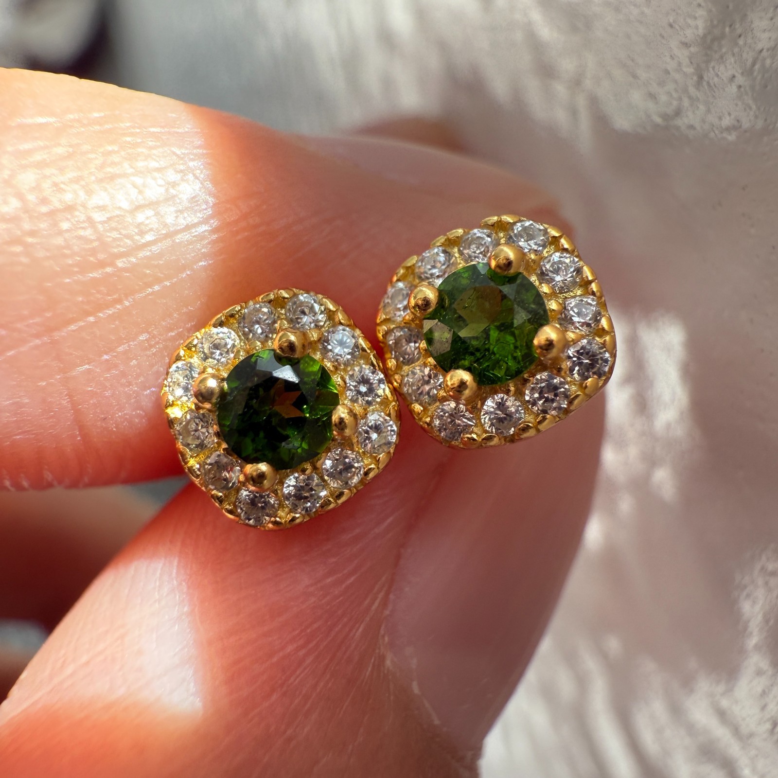 925 Sterling Silver Earrings 3mm Green Natural Diopside Gemstone Zircon Stud NEW