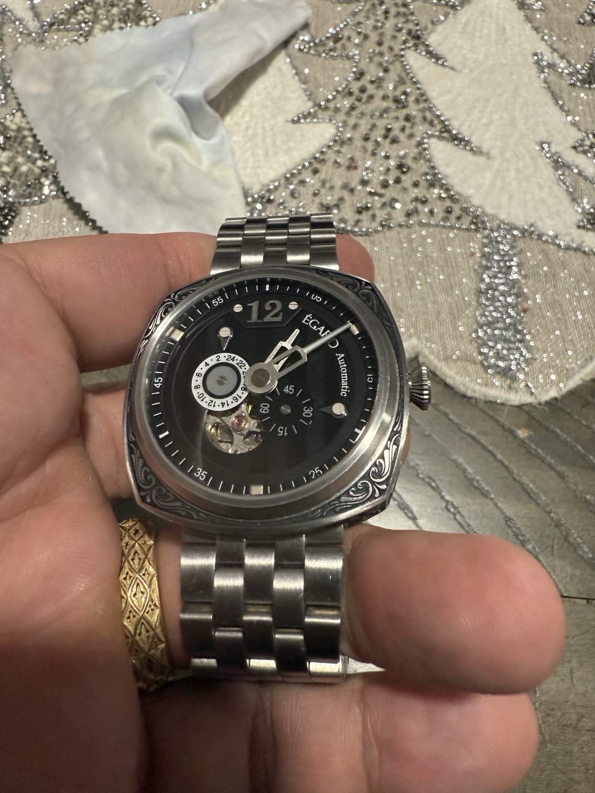 Egard Watch