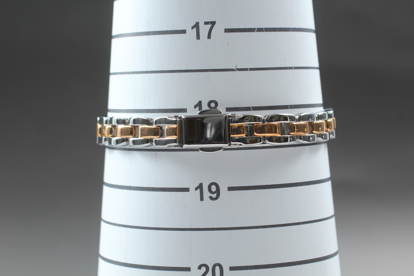 Vintage MINT Seiko Alba Ingenu VX51-K890 Ladies Near Quartz Womens Watch JAPAN