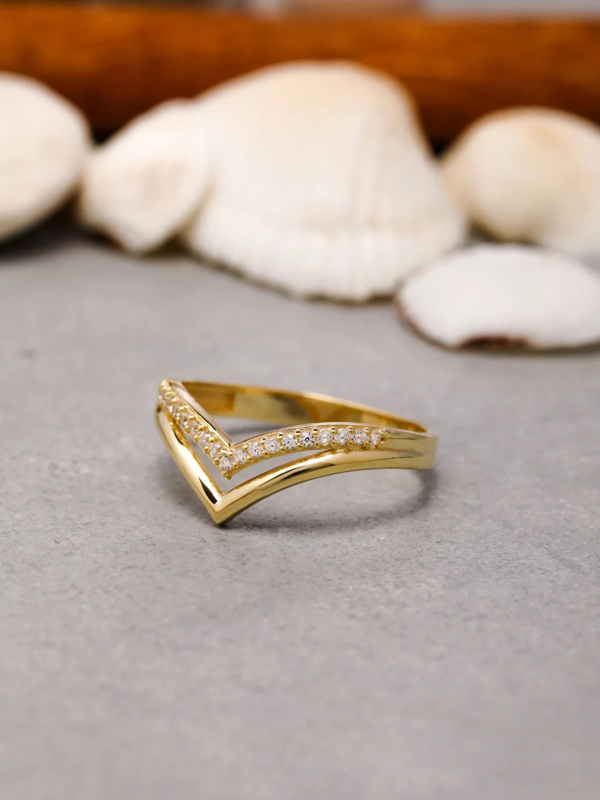1.85 Ct Round Cut Simulated Diamond “V” Shape Ring 14k Yellow Gold Plated Silver