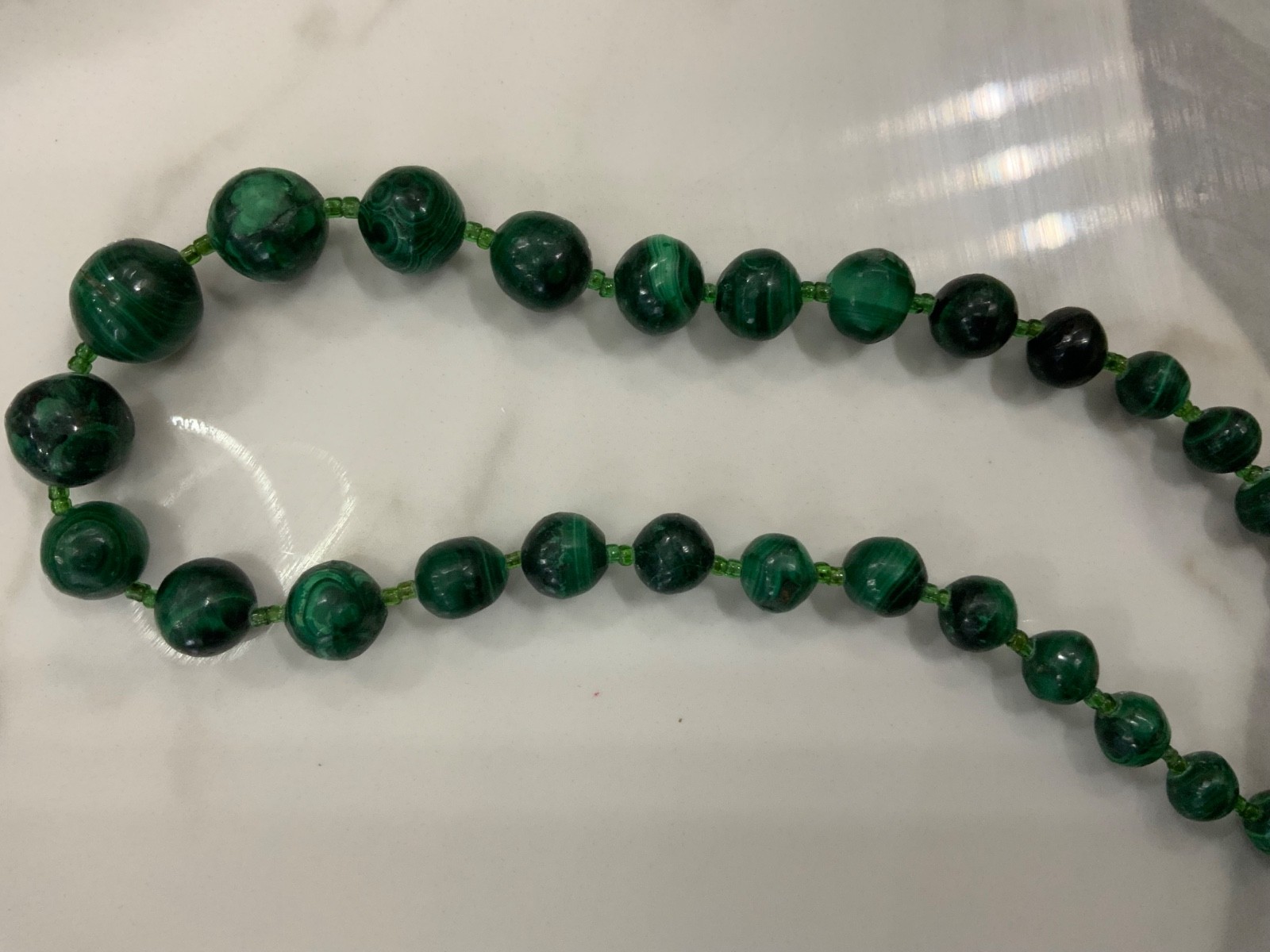 Malachite gradient bead necklace, rich green, 50 cm long, gold clasp