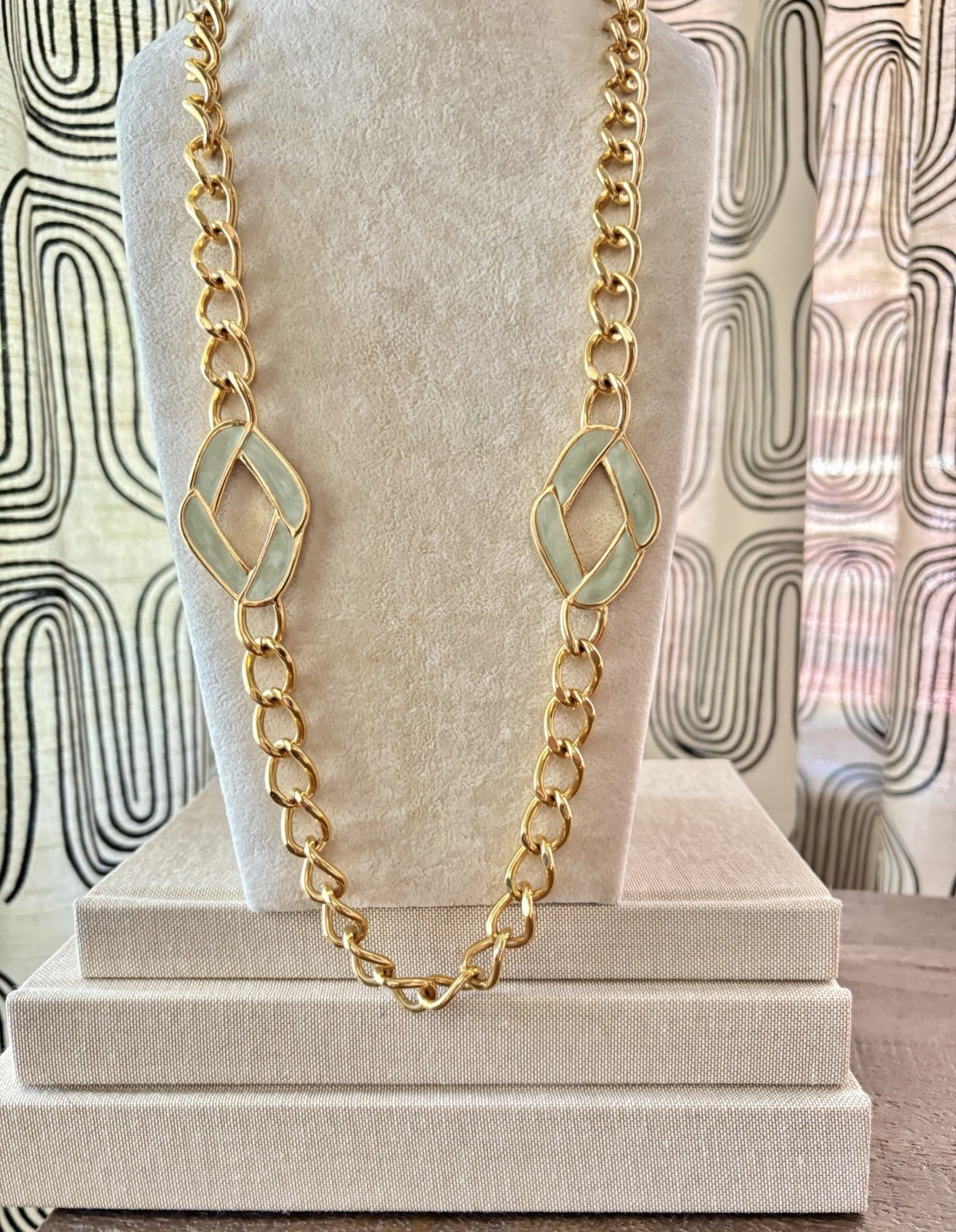 Vintage Napier Gold Tone Necklace 29” Heavy 114g Green Enamel Geometric Links