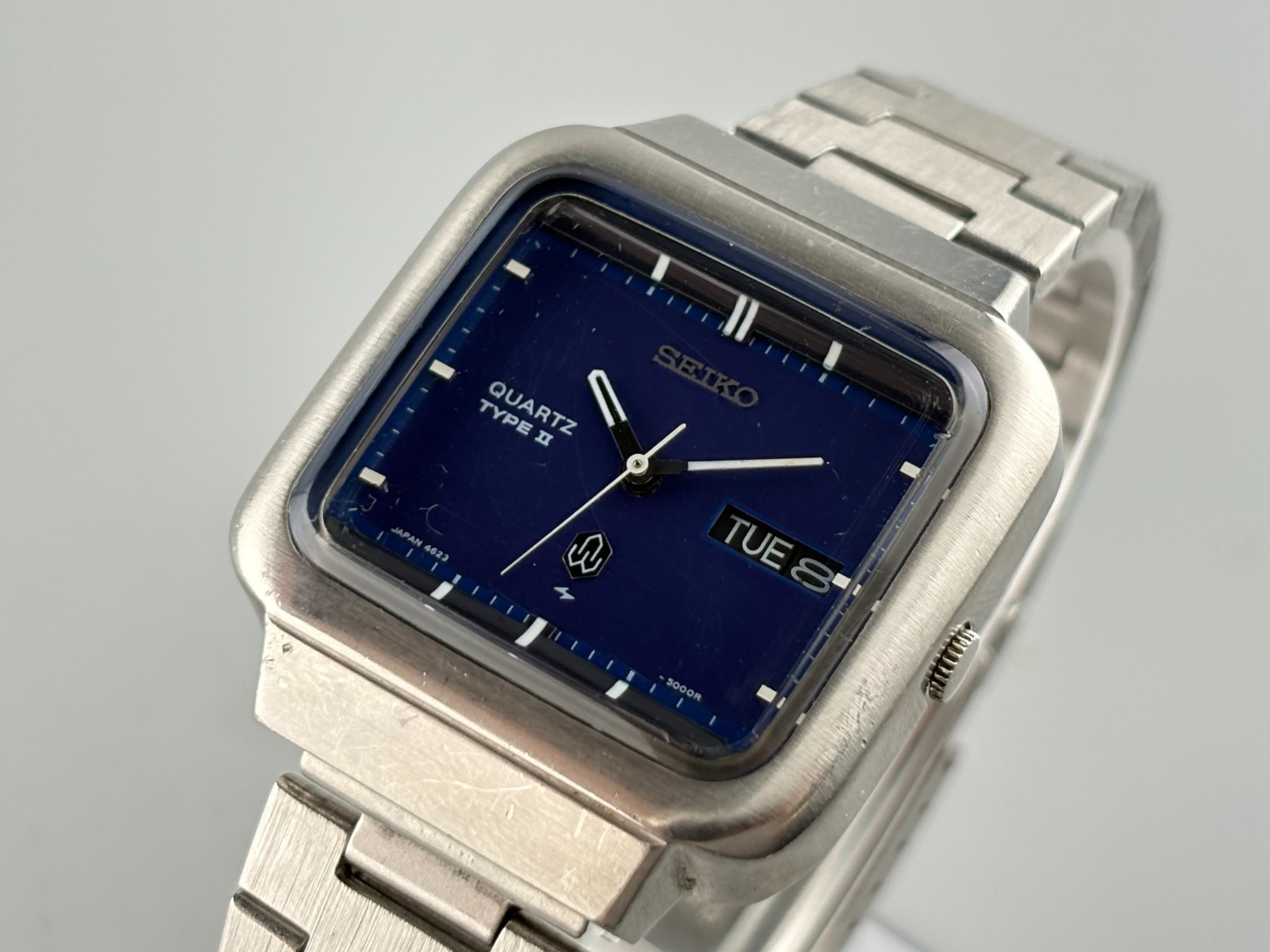 Vintage 1976 SEIKO TYPE II 4623-5000 Quartz Day/Date Blue Square Watch
