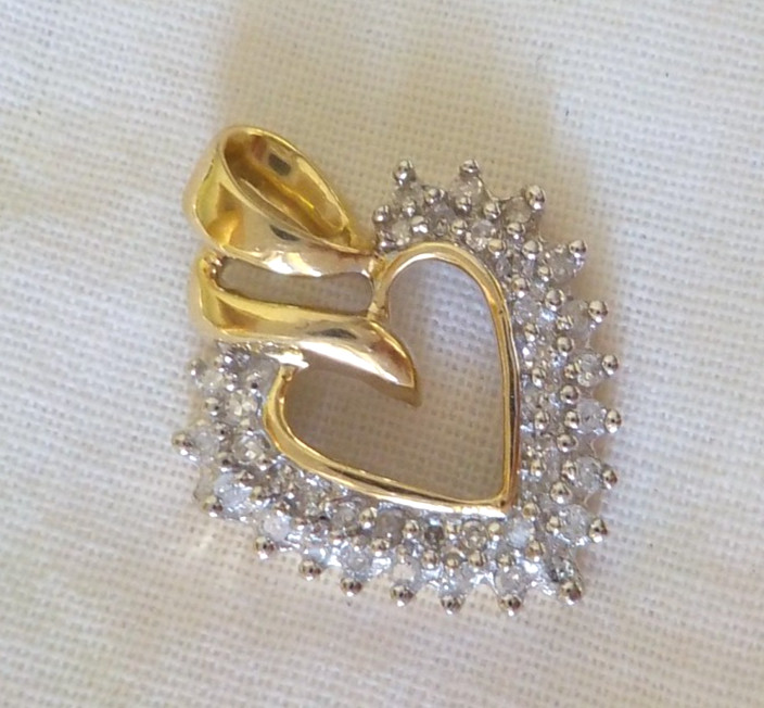 Classic 14K Yellow Gold Heart Diamond Pendant – 2.52 gms, 0.82 in, 0.37 ctw