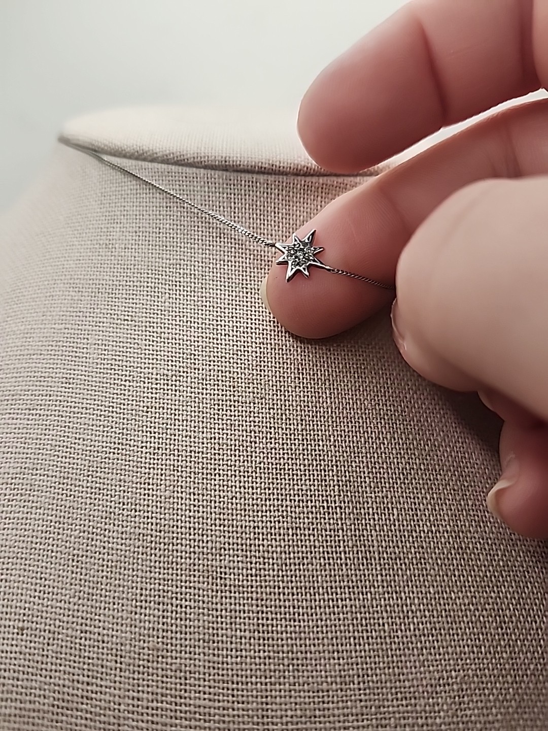 Designer Sterling Silver Dimond Star Minimalist Necklace 15inch 1.4g