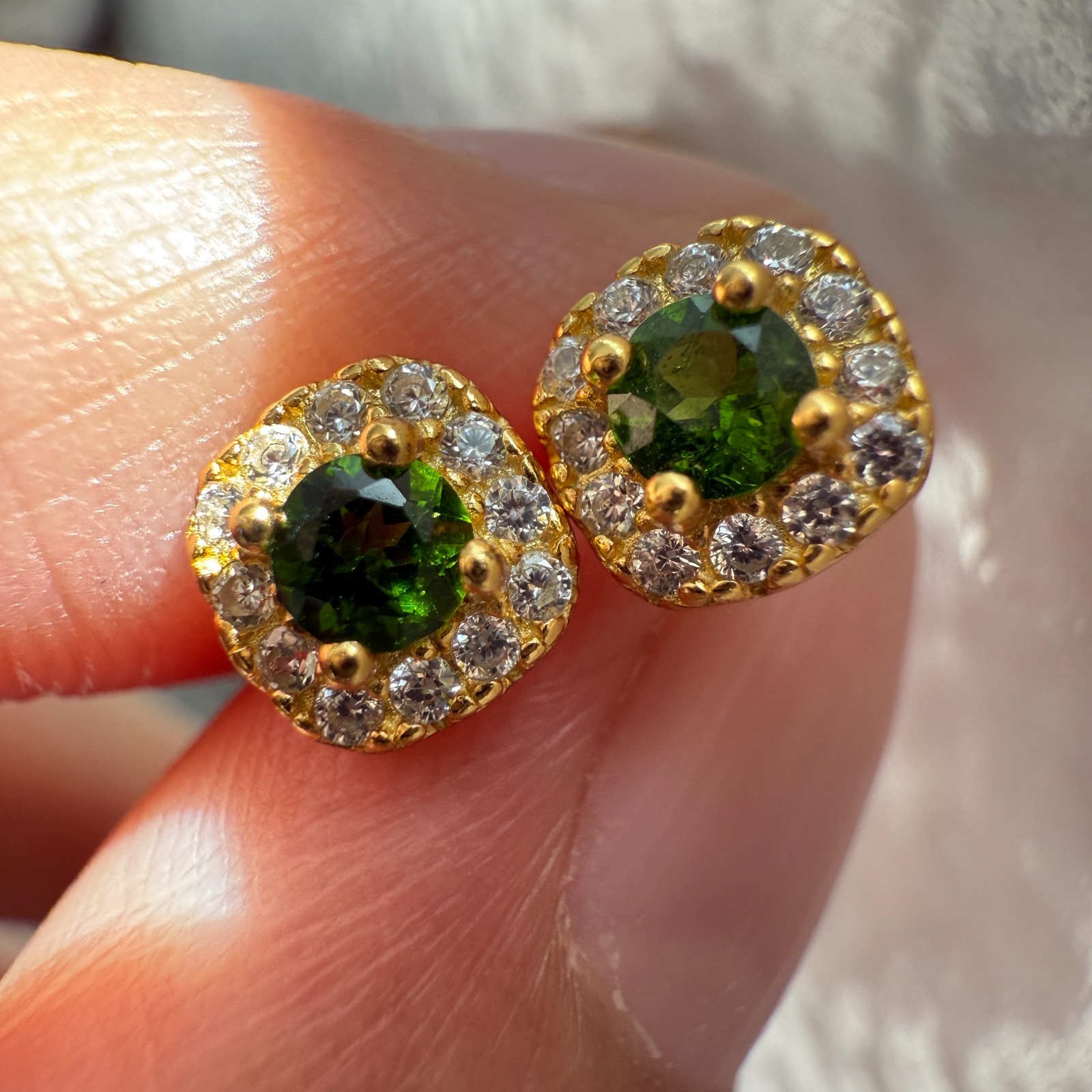 925 Sterling Silver Earrings 3mm Green Natural Diopside Gemstone Zircon Stud NEW